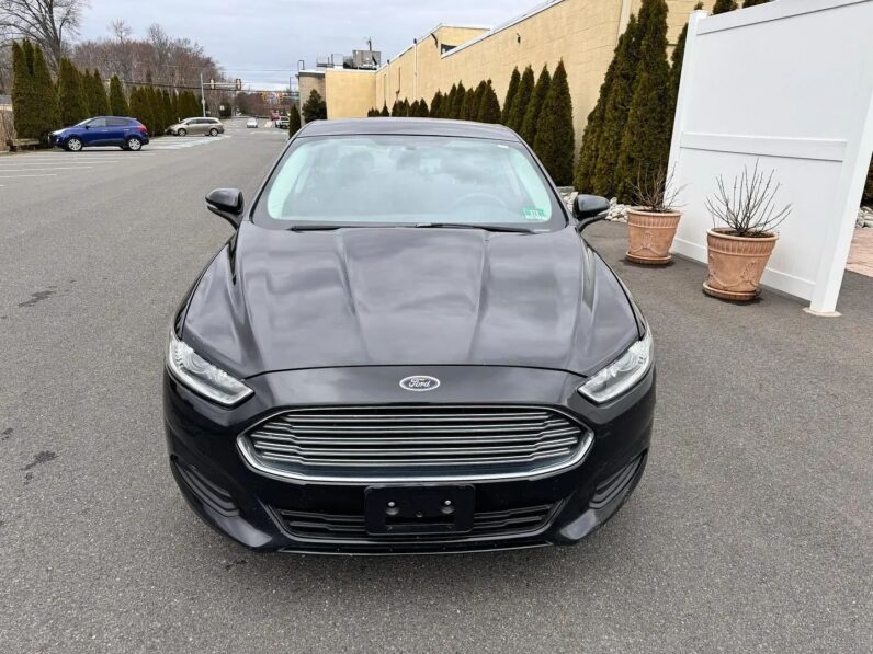 
								2013 Ford Fusion SE Eco Boost  full									